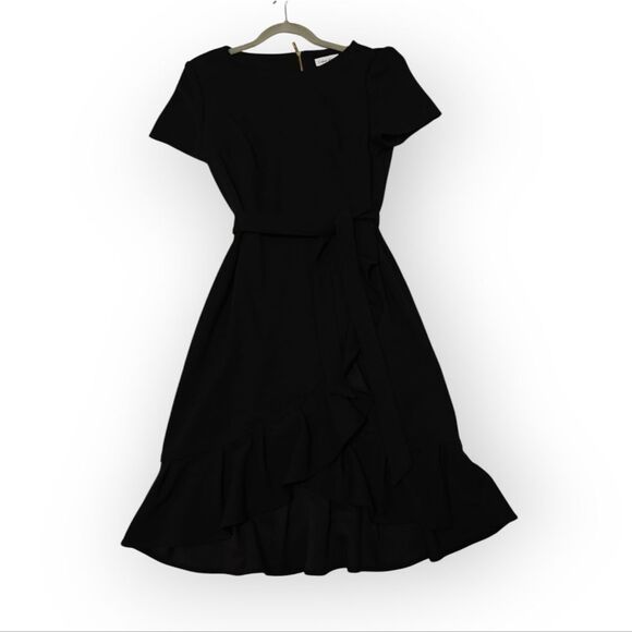 NWOT Calvin Klein Black Sheath Dress with Crew Neck and Short Sleeves Sz 8 - Picture 4 of 9